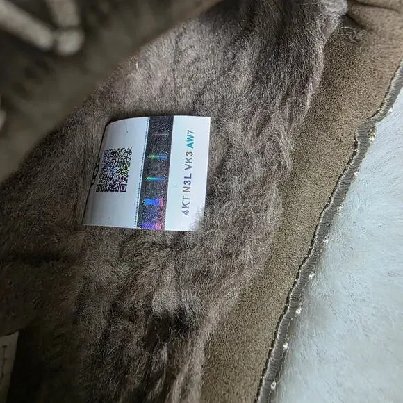 UGG Tazz Platform Slippers Hickory Brown Suede Women’s Size 7 New - Picture 9 of 16